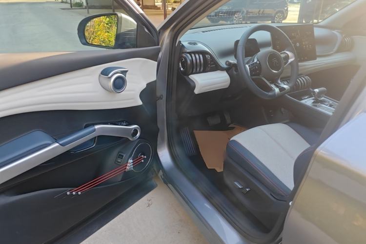 Used BYD Yuan PLUS 2022 510KM Flagship PLUS Driver Seat
