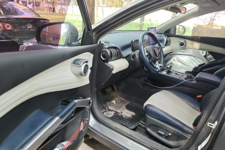 Used BYD Yuan PLUS 2022 510 km Luxury Version Driver Seat