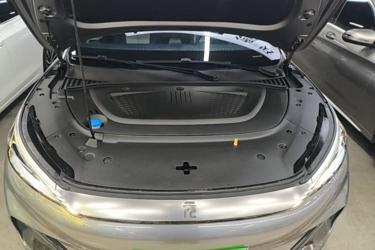 Used BYD Yuan PLUS 2022 510 km Flagship Version Engine Bay