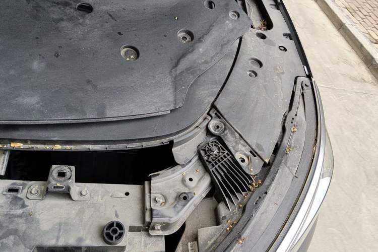 Used BYD Yuan PLUS 2022 510 km Flagship Version Engine Bay Left