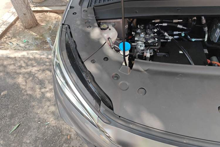 Used BYD Yuan PLUS 2022 430 km Luxury Version Engine Bay Right