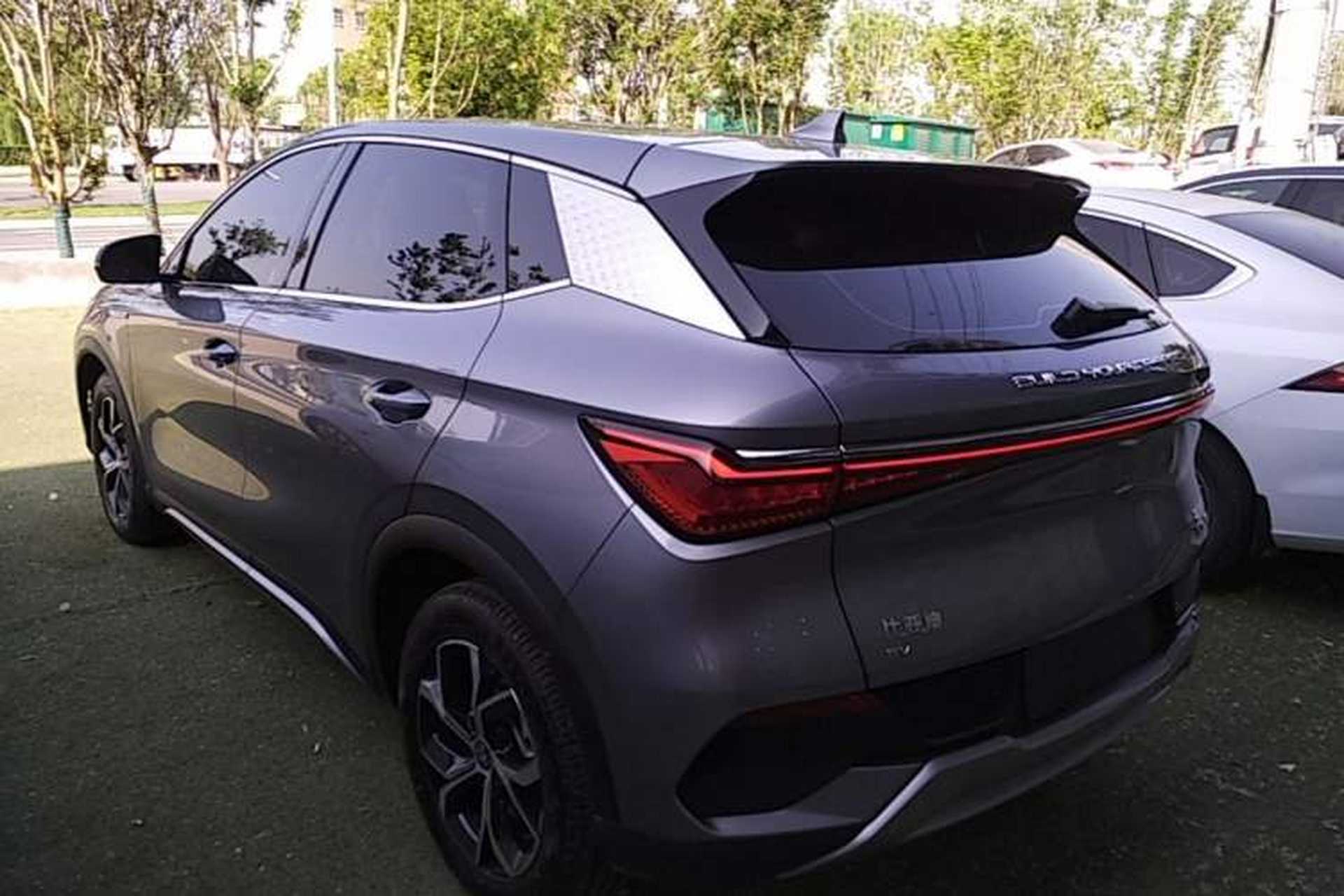 Used BYD Yuan PLUS 2022 430 km Luxury Version Exterior 2