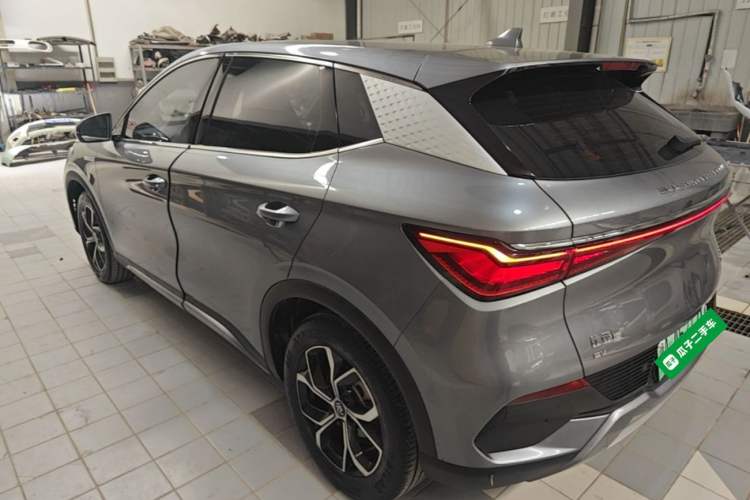 Used BYD Yuan PLUS 2022 510 km Luxury Version Exterior 2