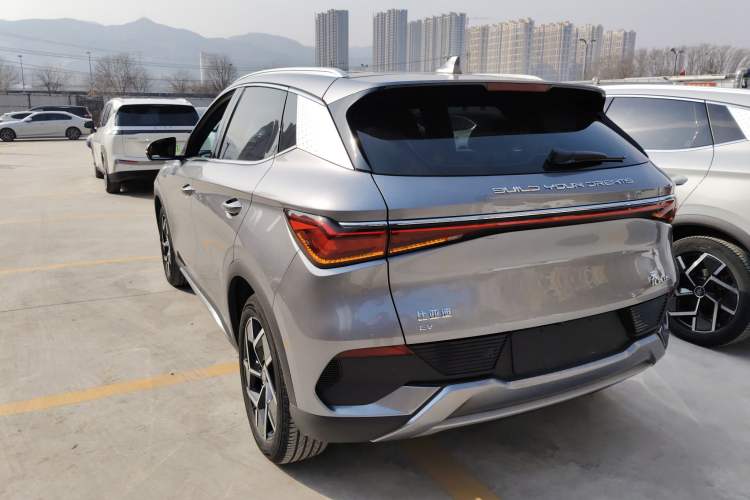 Used BYD Yuan PLUS 2022 510 km Flagship Version Exterior 2