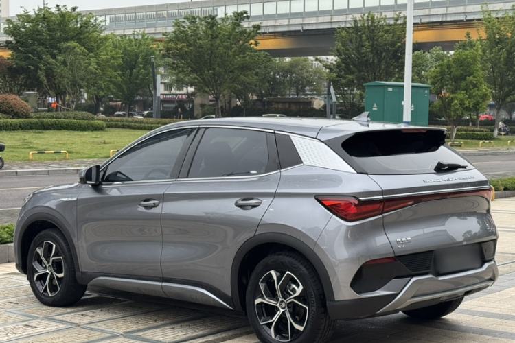 Used BYD Yuan PLUS 2022 510 km Luxury Version Exterior 4