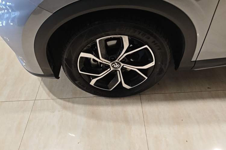 Used BYD Yuan PLUS 2022 430 km Luxury Version Exterior 4