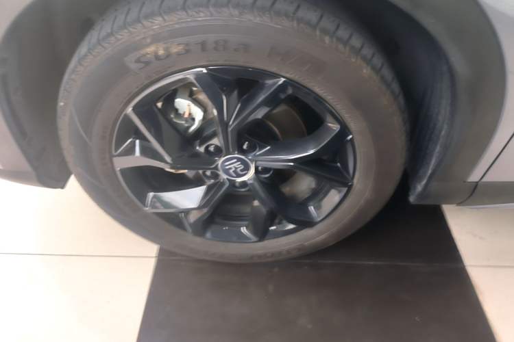 Used BYD Yuan PLUS 2022 430 km Luxury Version Exterior 4