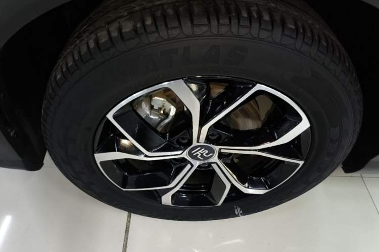 Used BYD Yuan PLUS 2022 430 km Luxury Version Exterior 4