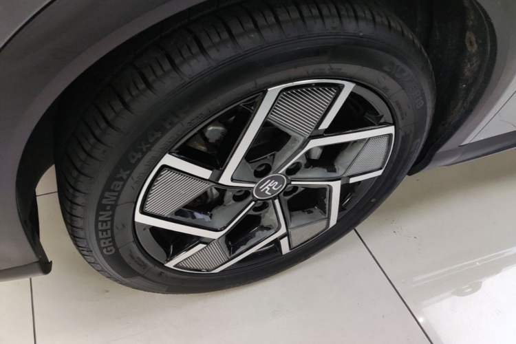 Used BYD Yuan PLUS 2022 510 km Flagship Version Exterior 4