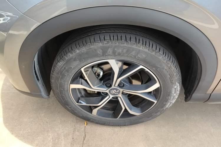 Used BYD Yuan PLUS 2022 510 km Luxury Version Exterior 4