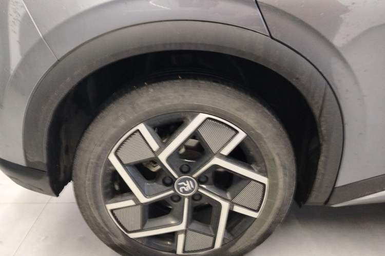 Used BYD Yuan PLUS 2022 510 km Flagship Version Exterior 5