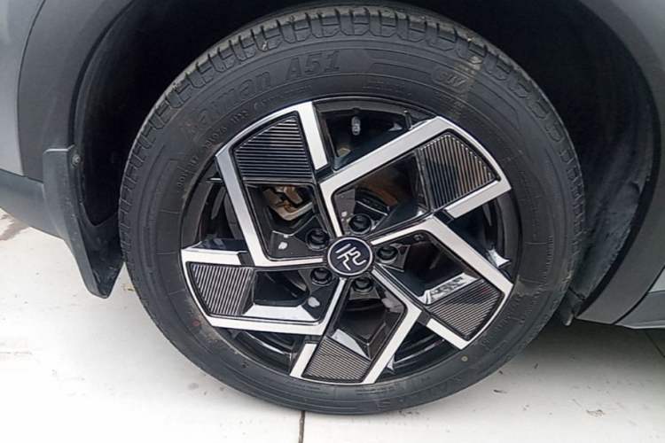 Used BYD Yuan PLUS 2022 510 km Flagship Version Exterior 5