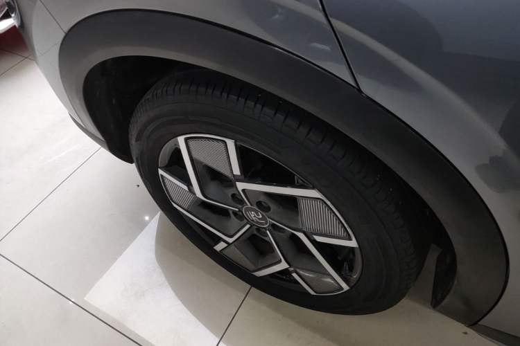 Used BYD Yuan PLUS 2022 510 km Flagship Version Exterior 5
