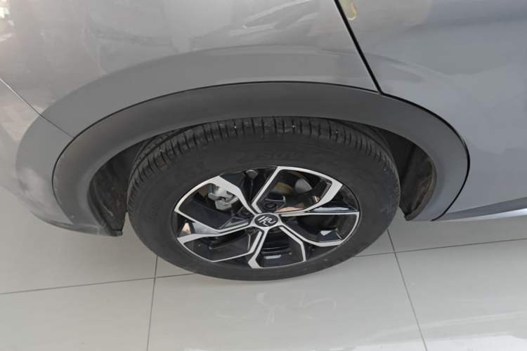 Used BYD Yuan PLUS 2022 430 km Luxury Version Exterior 5