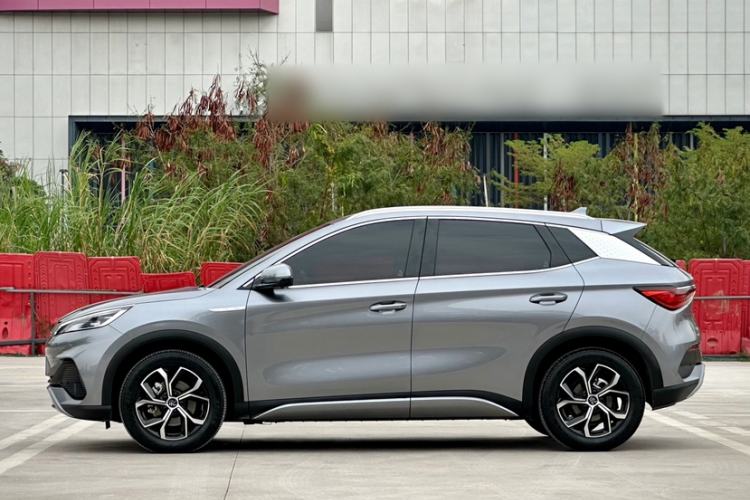 Used BYD Yuan PLUS 2022 430 km Luxury Version Exterior 9