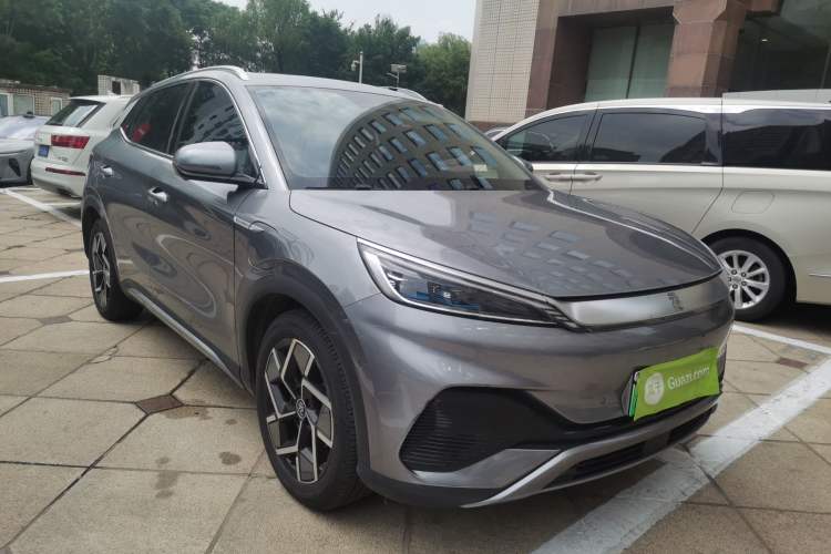 Used BYD Yuan PLUS 2022 510KM Flagship PLUS Front Right 45 Deg