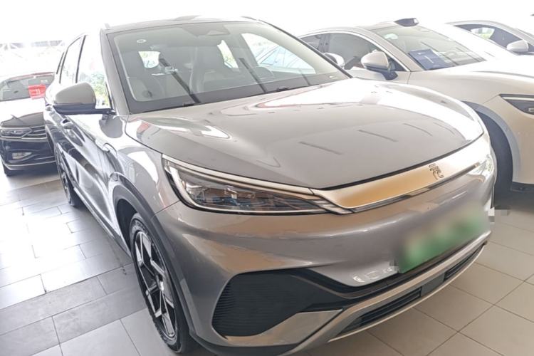 Used BYD Yuan PLUS 2022 510 km Flagship Version Front Right 45 Deg
