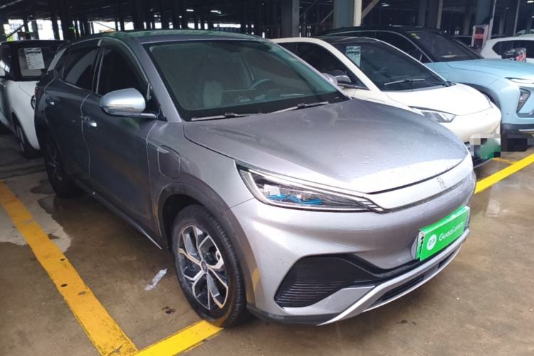 Used BYD Yuan PLUS 2022 510 km Luxury Version Front Right 45 Deg