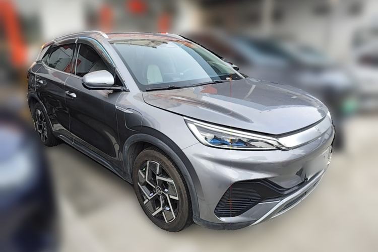 Used BYD Yuan PLUS 2022 510 km Flagship Version Front Right 45 Deg