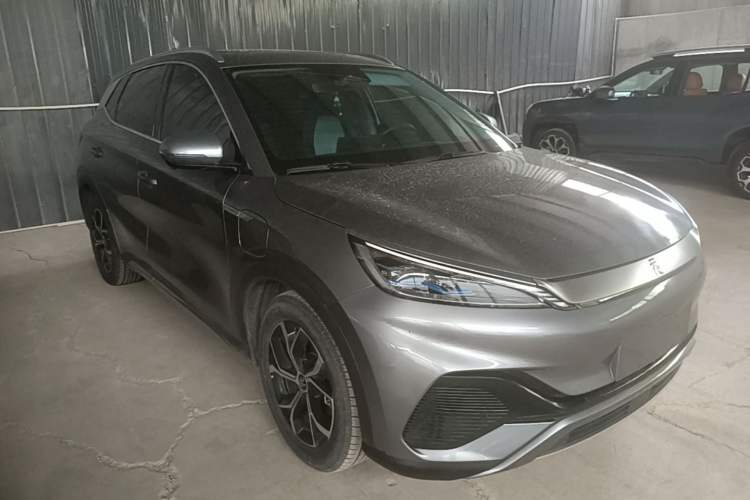 Used BYD Yuan PLUS 2022 430 km Luxury Version Front Right 45 Deg