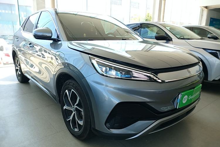 Used BYD Yuan PLUS 2022 430 km Luxury Version Front Right 45 Deg