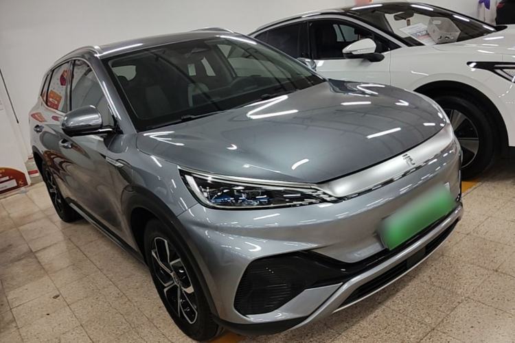 Used BYD Yuan PLUS 2022 430 km Luxury Version Front Right 45 Deg
