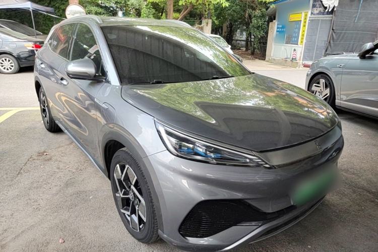 Used BYD Yuan PLUS 2022 510 km Flagship Version Front Right 45 Deg