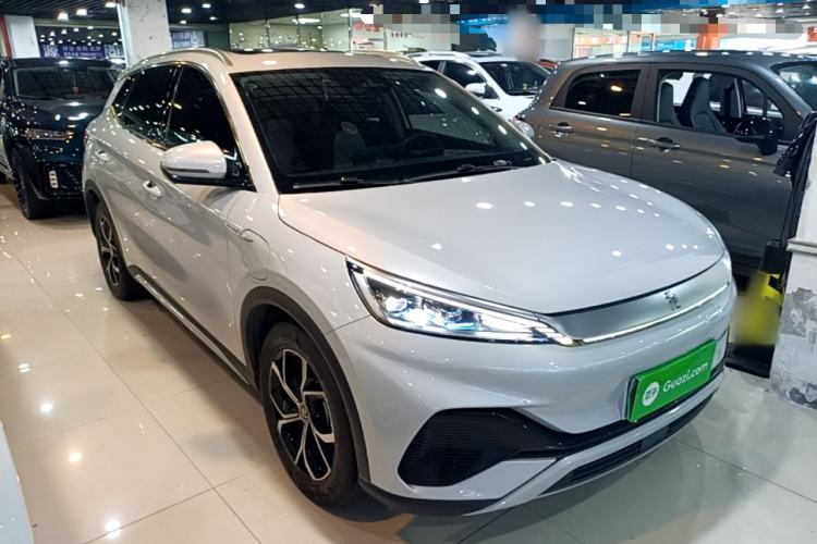 Used BYD Yuan PLUS 2022 430 km Luxury Version Front Right 45 Deg