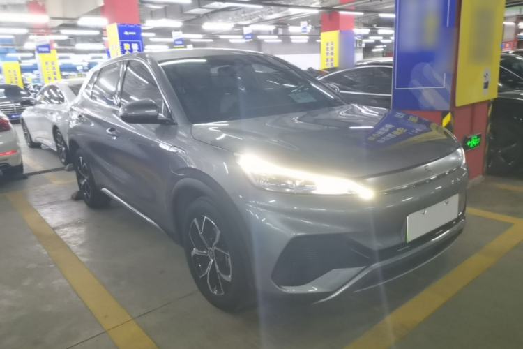 Used BYD Yuan PLUS 2022 430 km Luxury Version Front Right 45 Deg