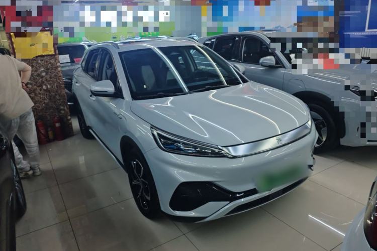 Used BYD Yuan PLUS 2022 430 km Luxury Version Front Right 45 Deg