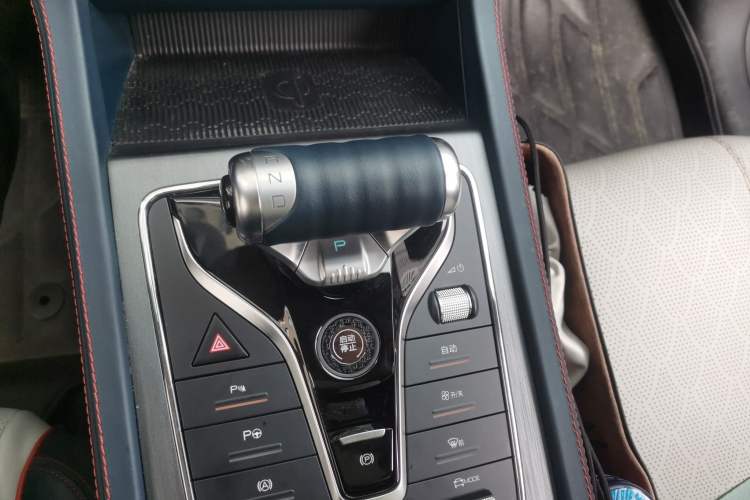 Used BYD Yuan PLUS 2022 510KM Flagship PLUS Gear Lever