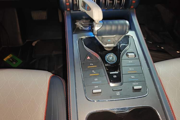 Used BYD Yuan PLUS 2022 510 km Flagship Version Gear Lever