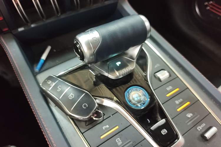 Used BYD Yuan PLUS 2022 430 km Luxury Version Gear Lever