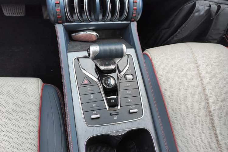 Used BYD Yuan PLUS 2022 430 km Luxury Version Gear Lever