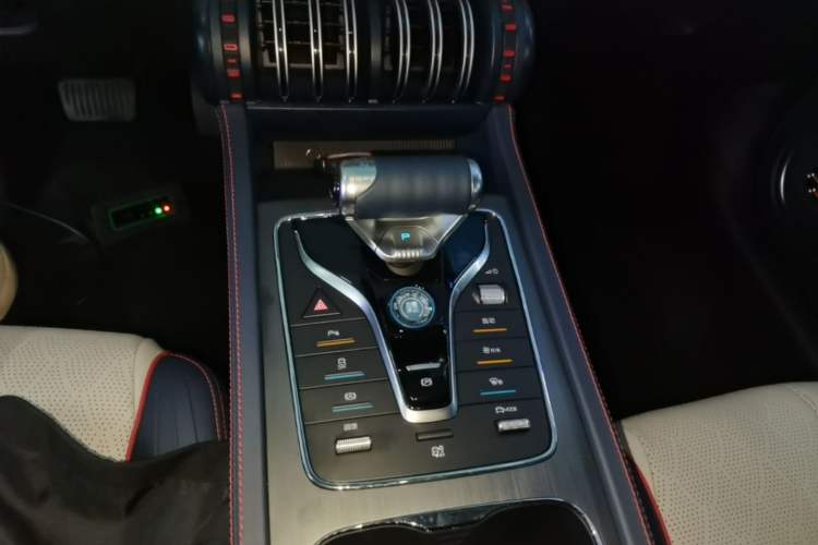 Used BYD Yuan PLUS 2022 510 km Luxury Version Gear Lever
