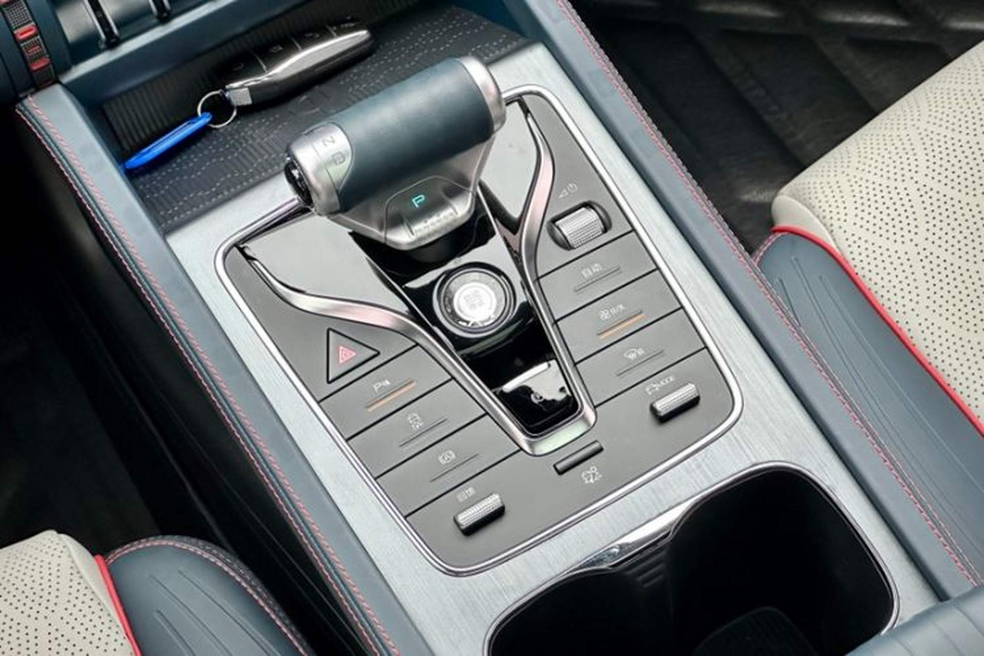 Used BYD Yuan PLUS 2022 430 km Luxury Version Gear Lever