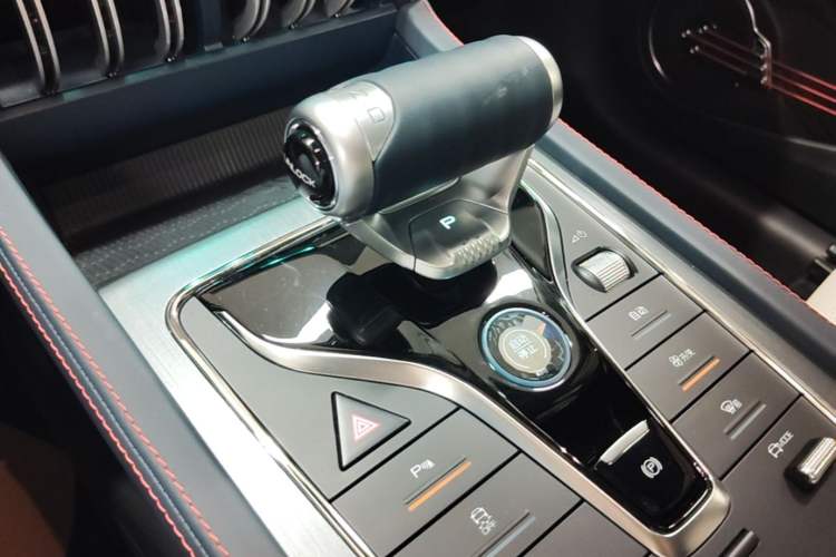 Used BYD Yuan PLUS 2022 430 km Luxury Version Gear Lever