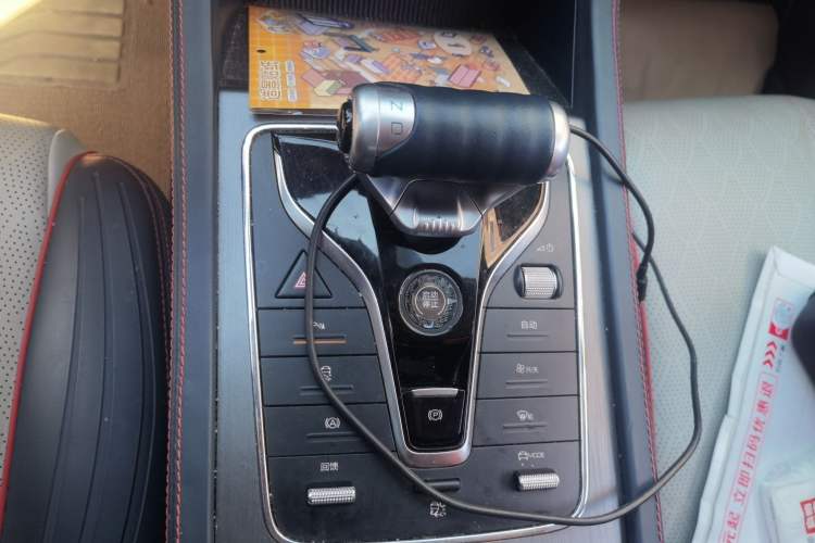 Used BYD Yuan PLUS 2022 430 km Luxury Version Gear Lever