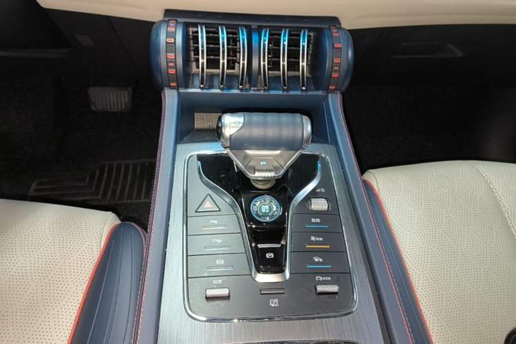 Used BYD Yuan PLUS 2022 510KM Flagship PLUS Gear Lever