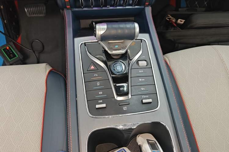 Used BYD Yuan PLUS 2022 430 km Luxury Version Gear Lever