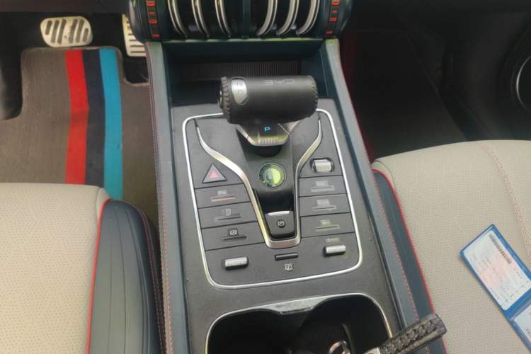 Used BYD Yuan PLUS 2022 430 km Luxury Version Gear Lever