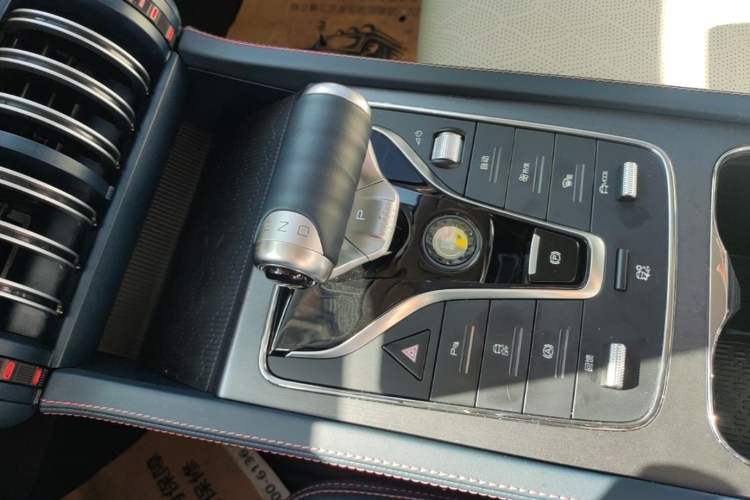 Used BYD Yuan PLUS 2022 430 km Luxury Version Gear Lever