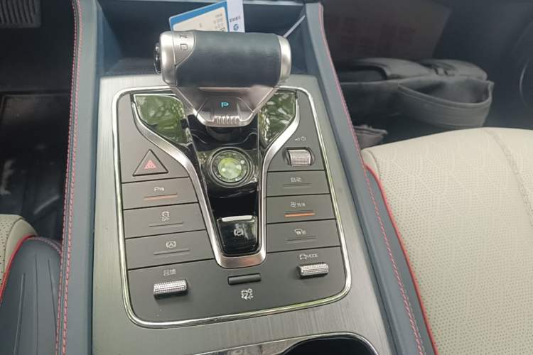 Used BYD Yuan PLUS 2022 430 km Luxury Version Gear Lever