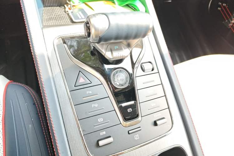 Used BYD Yuan PLUS 2022 510KM Flagship PLUS Gear Lever