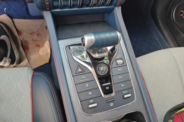 Used BYD Yuan PLUS 2022 430 km Luxury Version Gear Lever