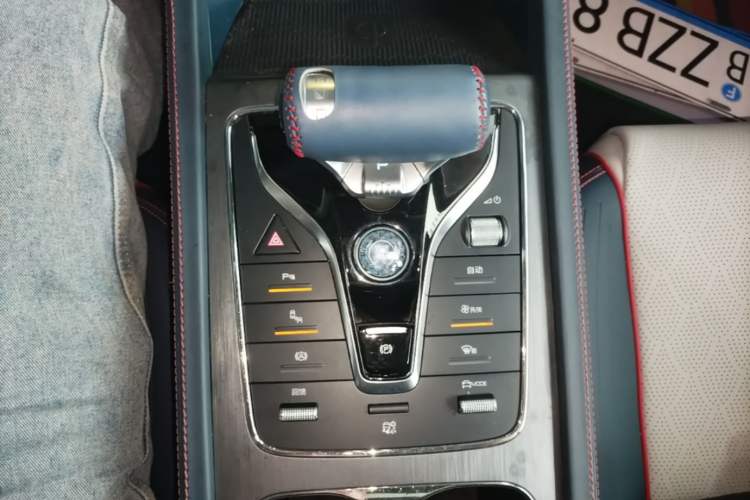 Used BYD Yuan PLUS 2022 510 km Flagship Version Gear Lever