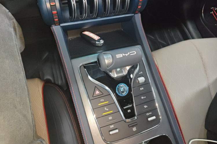 Used BYD Yuan PLUS 2022 510 km Flagship Version Gear Lever