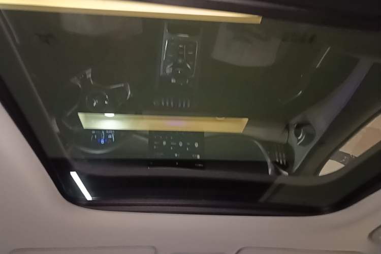 Used BYD Yuan PLUS 2022 430 km Luxury Version Headliner