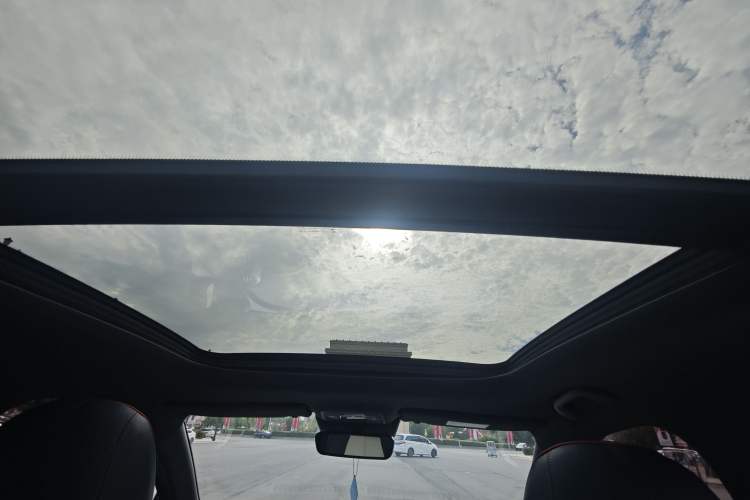Used BYD Yuan PLUS 2022 510 km Flagship Version Headliner