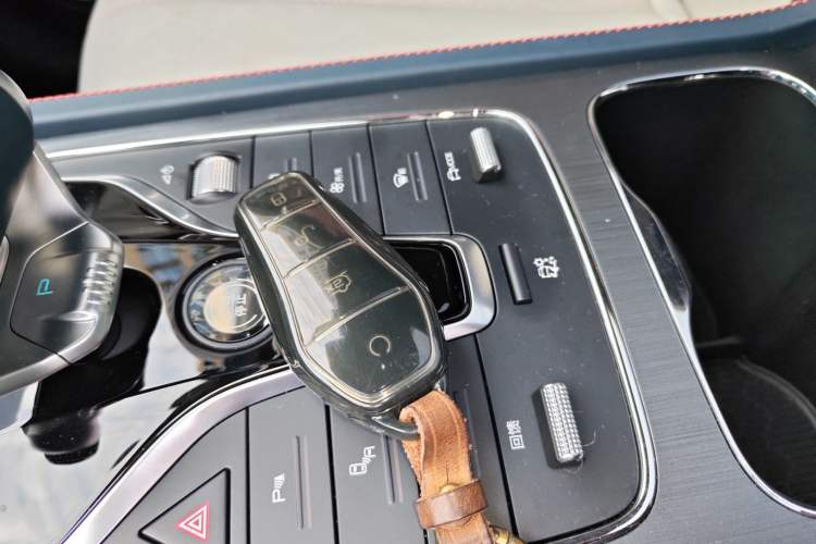 Used BYD Yuan PLUS 2022 510 km Flagship Version Interior 1